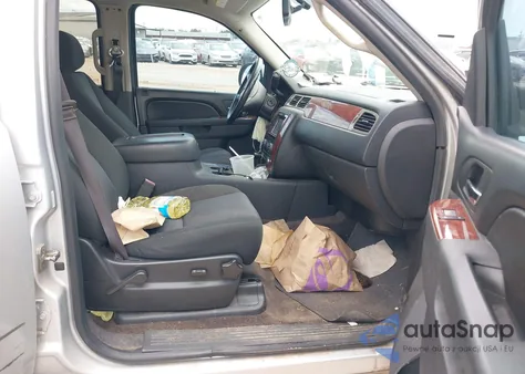 2014 Chevrolet Suburban 1500 Ls z USA, uszkodzony, nr VIN 1GNSCHE06ER231731